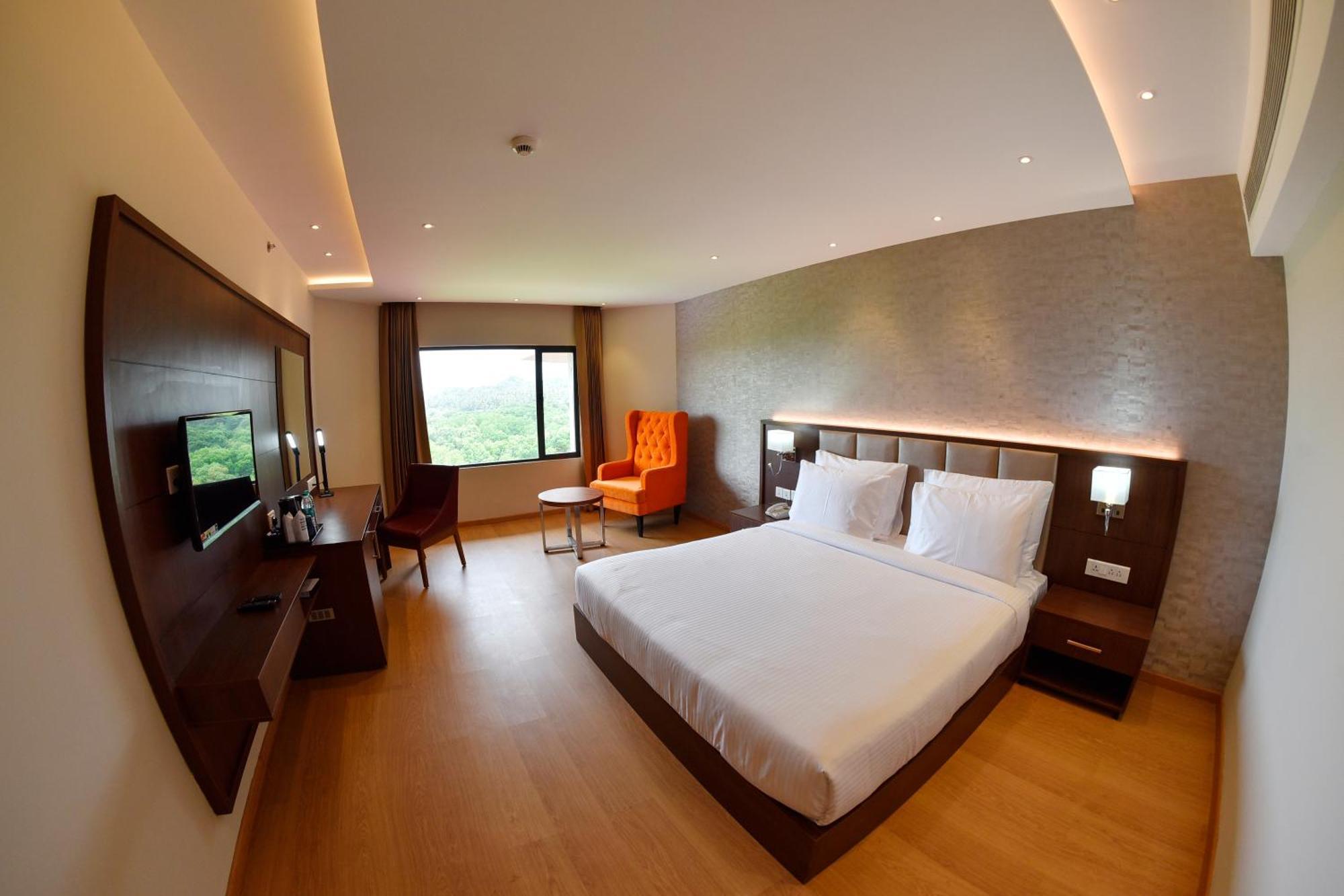 The Pearl View Hotel Mulappilangad Экстерьер фото