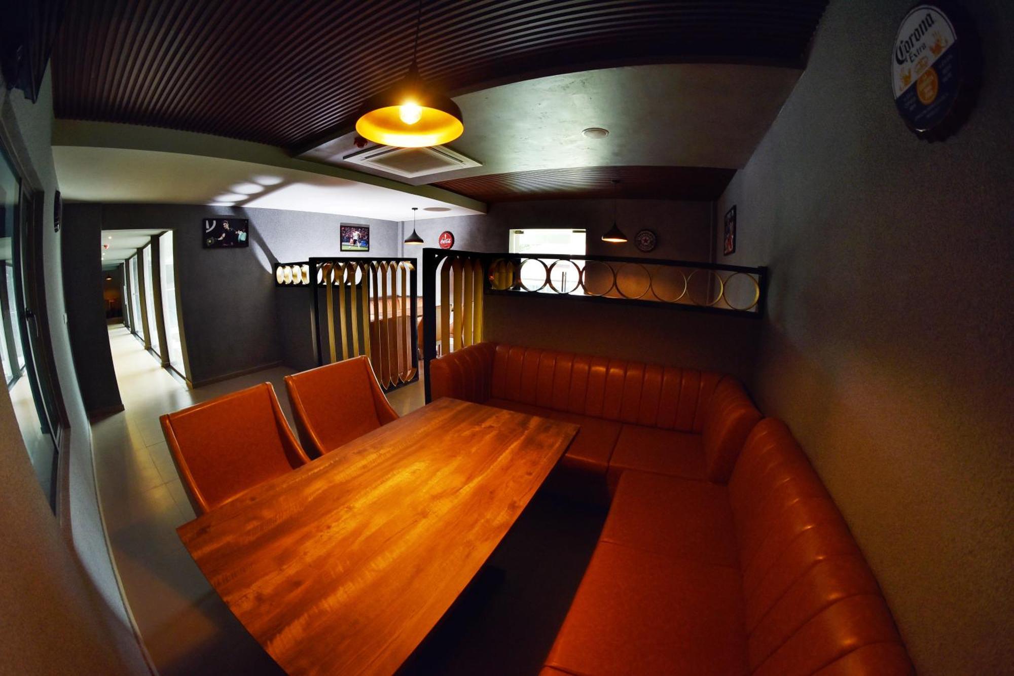 The Pearl View Hotel Mulappilangad Экстерьер фото
